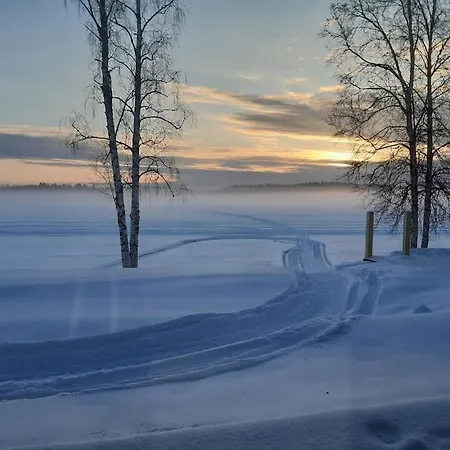 By The River With Sauna And Jacuzzi Rovaniemi