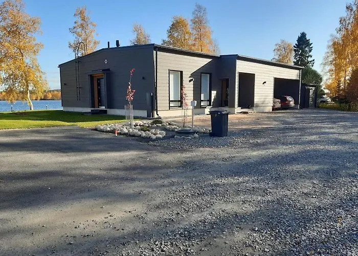 By The River With Sauna And Jacuzzi * Rovaniemi