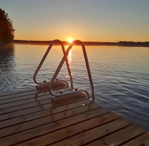 By The River With Sauna And Jacuzzi
