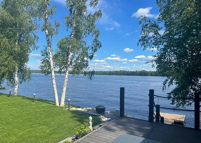 By The River With Sauna And Jacuzzi Villa Rovaniemi